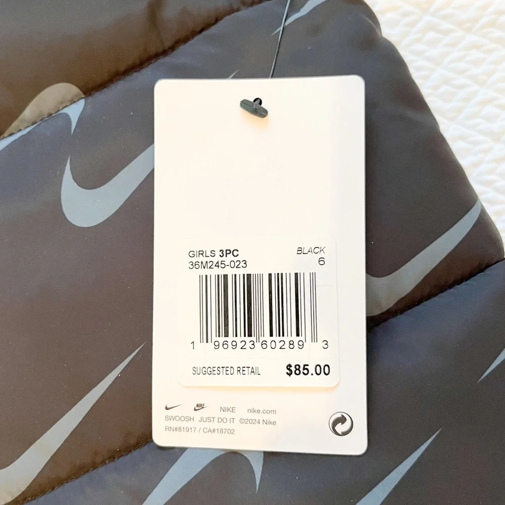 NWT Nike Girls New Impressions Vest and Leggings Size 5-6 Medium Winter - Picture 12 of 13